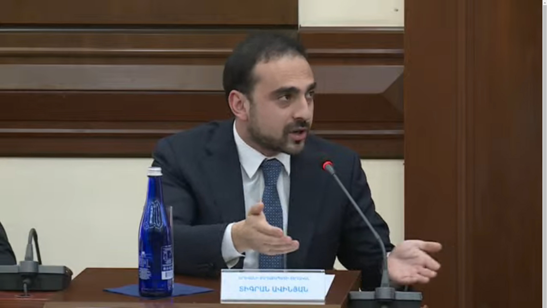 Երևանի ավագանու հերթական նիստին քննարկվեց 12 հարց
