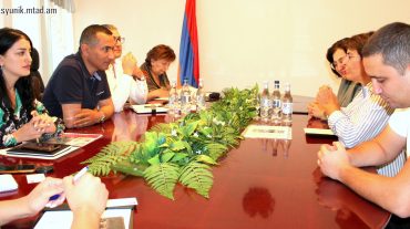 Սյունիքի մարզպետն ընդունել է ՀԲԸՄ Ֆրանսիայի և ՀԲԸՄ Եվրոպայի նախագահ Նադյա Գործունյանին