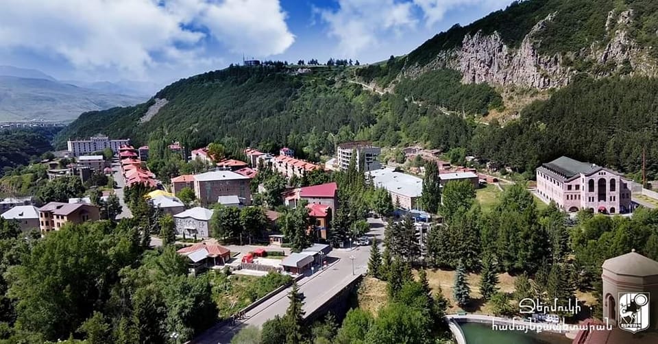 Ջերմուկը վերադառնում է իր բնականոն կյանքին
