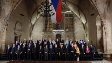 Վարչապետը մասնակցում է Եվրոպական քաղաքական համայնքի գագաթնաժողովին
