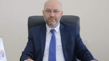 Դավիթ Առուշանյանը Գյումրու փոխքաղաքապետի պաշտոնից ազատման դիմում է գրել