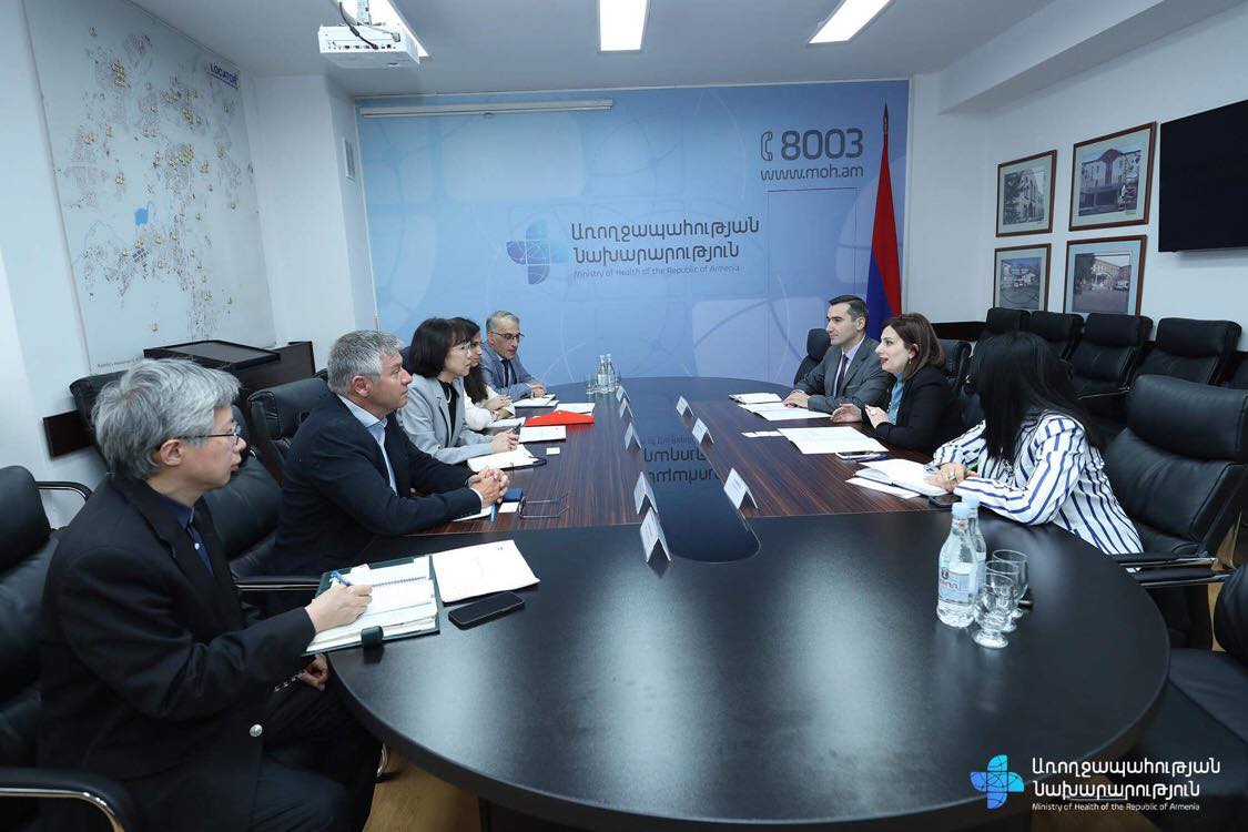 Անահիտ Ավանեսյանը հանդիպել է Ասիական զարգացման բանկի ներկայացուցիչների հետ