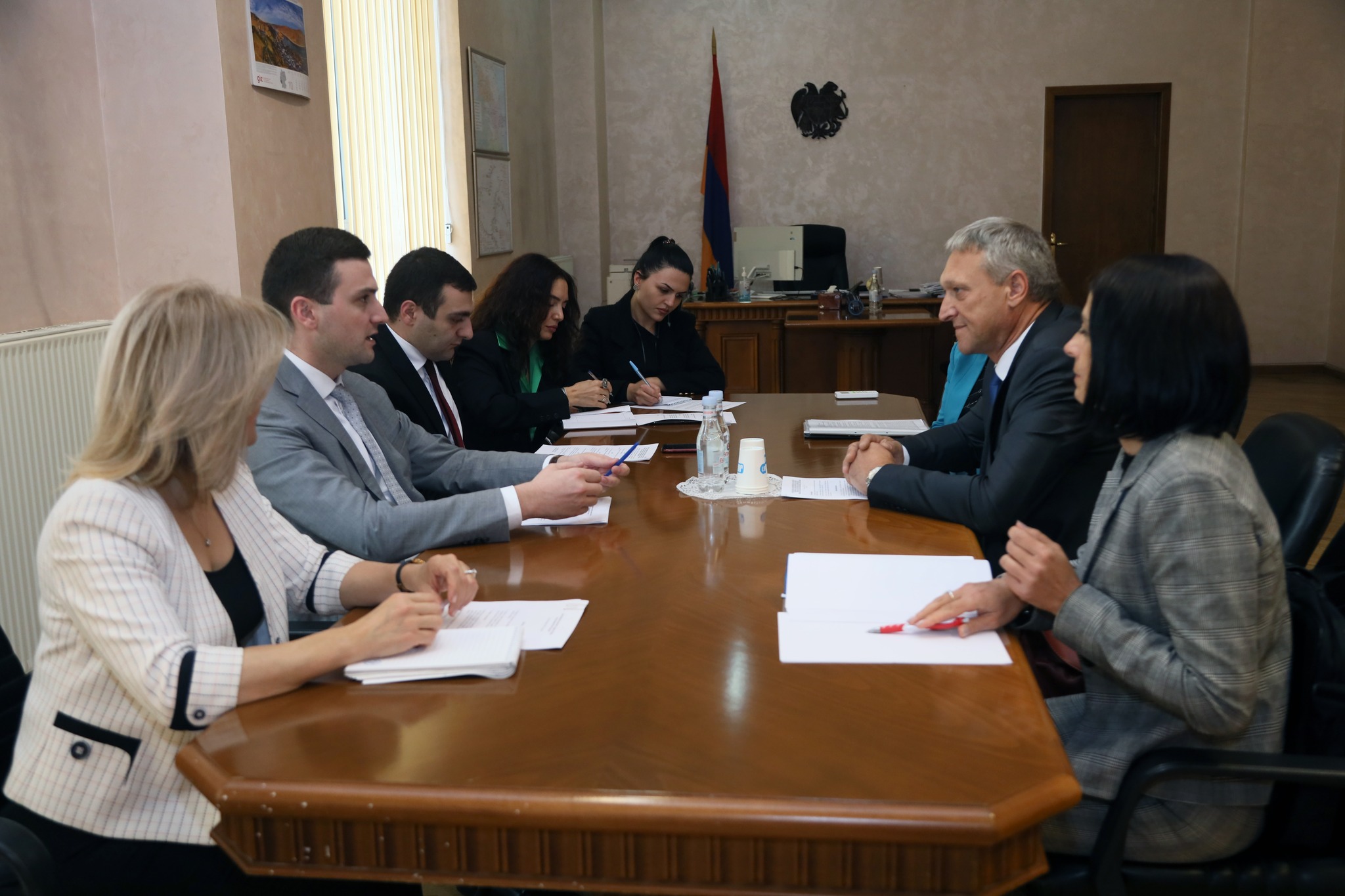 Քննարկվել են Հայաստանի և Բուլղարիայի միջև բեռնափոխադրումների դյուրացման, «Պարսից ծոց-Սև ծով միջազգային տրանսպորտային միջանցքի» ստեղծման մասին համաձայնագրի ստորագրմանն առնչվող հարցեր