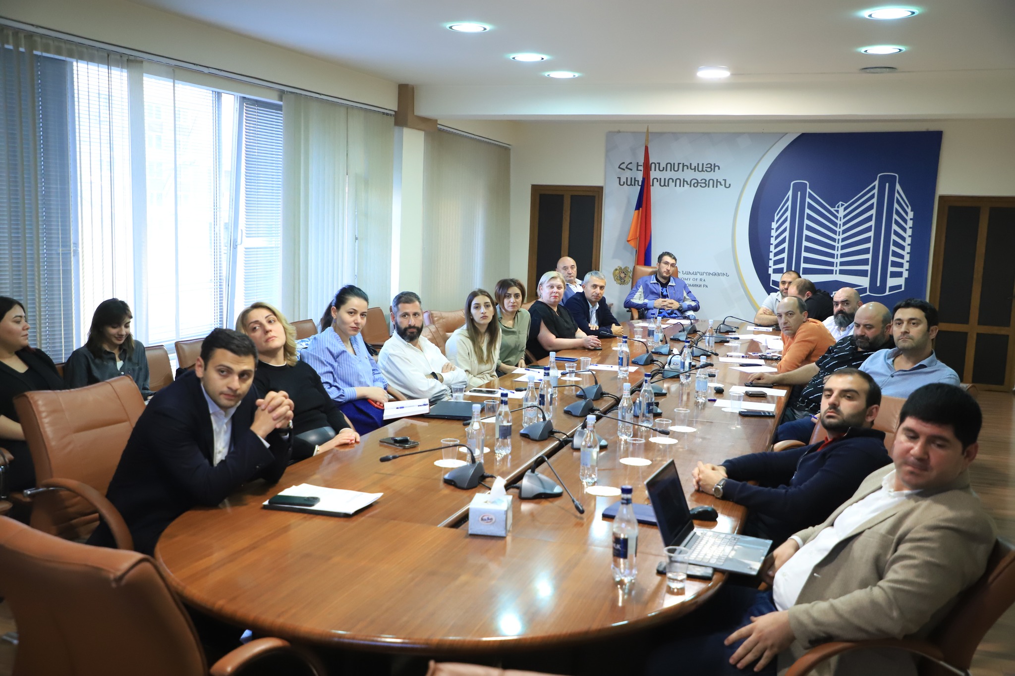 Մտքեր են փոխանակվել հայկական կոշիկի և կաշվե իրերի արտադրության նոր բրենդների ստեղծման վերաբերյալ
