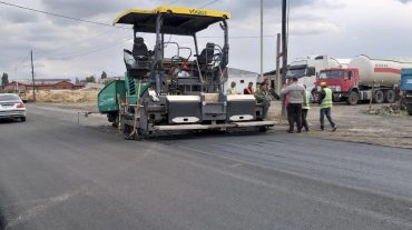 Վերանորոգվում են Գյումրի-Կապս-Ամասիա ավտոճանապարհի վթարավտանգ երեք հատվածները