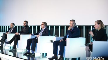 Համաշխարհային հայկական առաջին գագաթնաժողովի երեկվա նիստերն ամփոփվել են սփյուռքահայ ներդրողների դերի բարձրացման մասին քննարկումներով