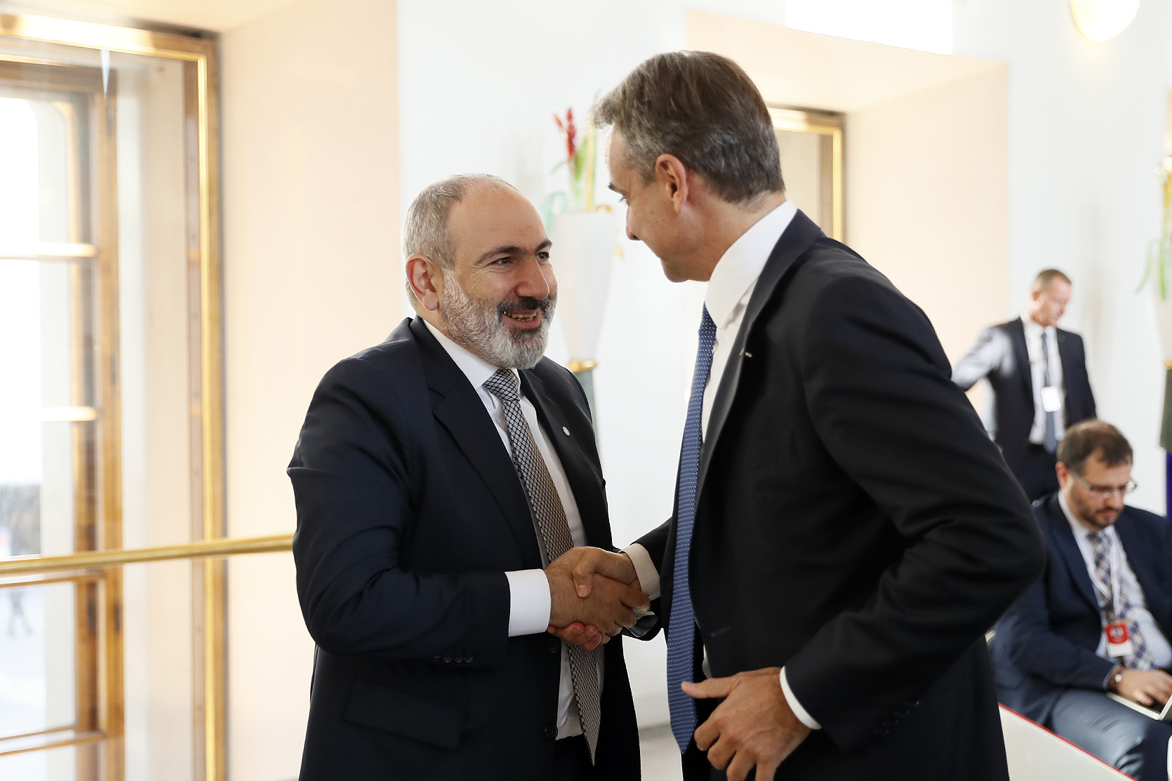 Փաշինյանը և Միցոտակիսն ընդգծել են մարտահրավերների հաղթահարման գործում երկկողմ սերտ համագործակցության անհրաժեշտությունը