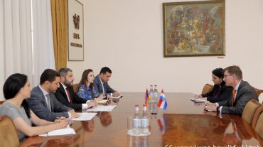ԱԻ նախարարն ընդունել է Հայաստանում Նիդերլանդների դեսպան Նիկոլաս Սխերմերսին
