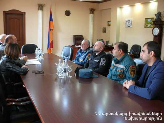 ԱԻ նախարարի առաջին տեղակալն աշխատանքային այցով եղել է Ստեփանավանի համայնքապետարանում