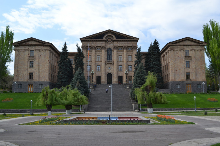 Առանց ընդդիմադիրների ԱԺ-ն ընդունեց բոլոր նախագծերը