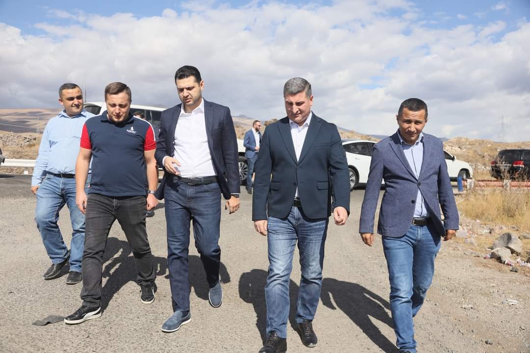 Փոխվարչապետն ու ՏԿԵ նախարարը հետևել են Երևան-Երասխ-Գորիս-Մեղրի-Իրանի սահման ավտոճանապարհի հիմնանորոգմանը