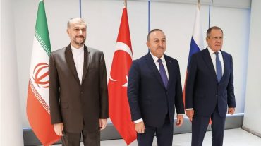 Իրանի ղեկավարի խորհրդականը առաջընթաց է համարել Ռուսաստանի և Չինաստանի՝ դոլարից հրաժարվելը