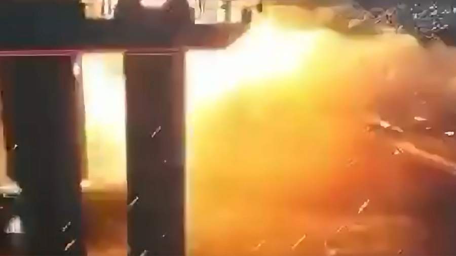 Սոցցանցերում տեսանյութ է հրապարակվել, որտեղ երևում է Ղրիմի կամրջի վրա պայթյունի ենթադրյալ պահը
