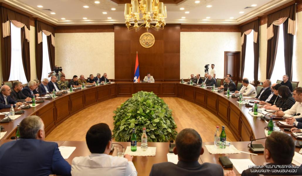Արցախի անվտանգության խորհուրդը հանդես է եկել երկրի ապագայի վերաբերյալ հայտարարությամբ