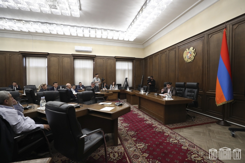 Ներգաղթած քաղաքացիները լուրջ ազդեցություն են ունենում Հայաստանի տնտեսության ակտիվության վրա. Տարածաշրջանային եւ եվրասիական ինտեգրման հարցերի մշտական հանձնաժողովը նիստ է հրավիրել
