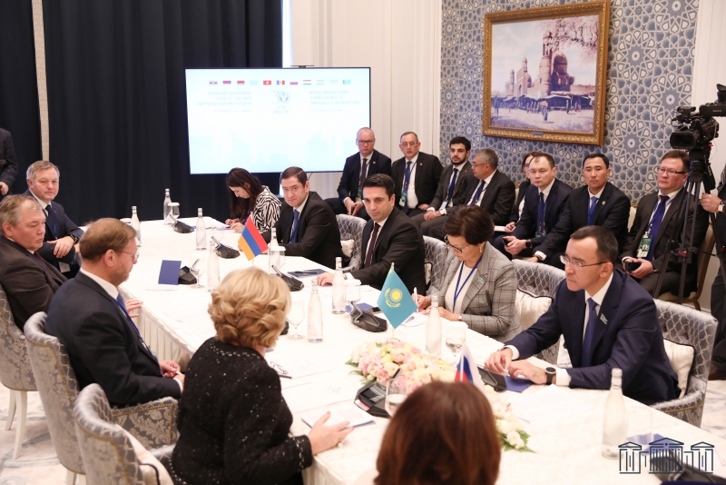Ալեն Սիմոնյանը Սամարղանդում մասնակցել է ԵԱՏՄ անդամ պետությունների խորհրդարանների ղեկավարների հանդիպմանը