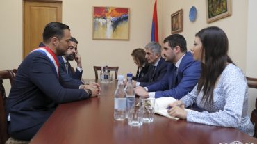 Ֆրանսիան Հայաստանի համար ունի անկյունաքարային դերակատարում. Արման Եղոյանը հանդիպել է ֆրանսիացի պատգամավոր Սեբաստիեն Դըլոգյուին