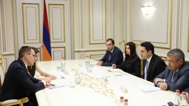 ԱԺ նախագահը հանդիպել է Շվեյցարիայի դեսպանին. շեշտվել է ՀՀ տարածքից ադրբեջանական ԶՈւ-ի դուրսբերման հարցում միջազգային գործընկերների աջակցությունը