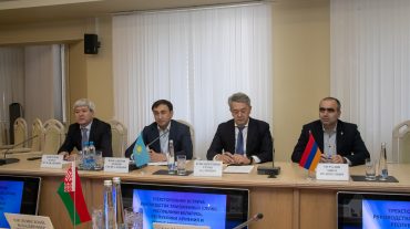 ՊԵԿ նախագահի տեղակալը Բելառուսում քննարկել է ԵԱՏՄ անդամ պետությունների մաքսային տարածքով բեռների փոխադրմանը վերաբերող հարցեր