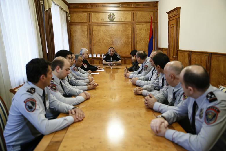 Պարգևատրման արարողություն ՀՀ ոստիկանությունում. գնահատվել են մի խումբ ծառայողների ջանքերը հանցագործությունների բացահայտման գործում