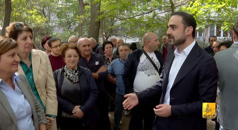 Քանաքեռը հանգստի գոտիների հետ կապված խնդիրներ ունի. Տ. Ավինյանը հանդիպել է բնակիչների հետ