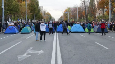 Քիշնևում ցուցարարները չեն հասցրել իրերը վերցնել ապամոնտաժված վրաններից