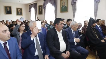 Գեղարքունիքի մարզպետը Ճամբարակ խոշորացված համայնքում մասնակցել է նոր ձևավորված ավագանու առաջին նիստին