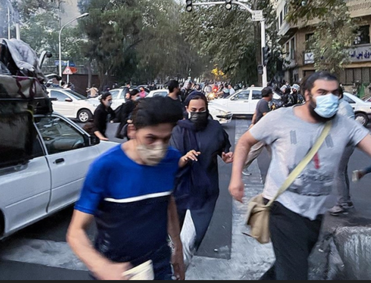 Ցուցարարները կրկին դուրս են եկել Իրանի քաղաքների փողոցներ