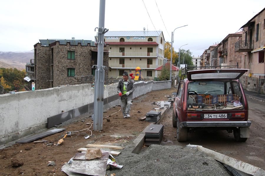 Ջերմուկում նախատեսված բոլոր ծրագրերն ընթացքի մեջ են. համայնքի ղեկավար