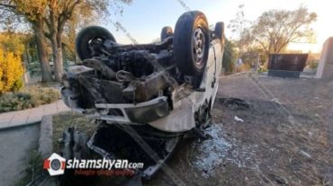 Երևանում Ford Transit-ը բախվել է Nissan XTrail-ին, անցել մայթով և հայտնվել գերեզմանոցում