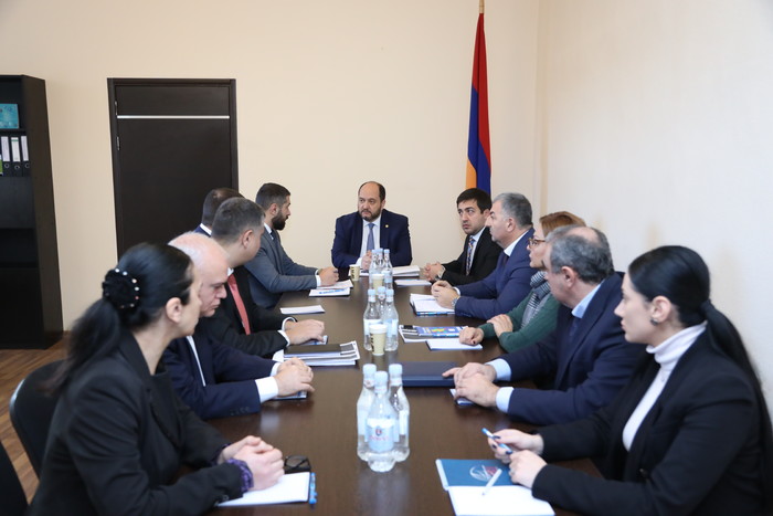 Արայիկ Հարությունյանն այցելել է Շուկայի վերահսկողության տեսչական մարմին