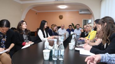 ԻՀԱԿ է այցելել ՁԻԱՀ-ի, տուբերկուլոզի և մալարիայի դեմ պայքարի Գլոբալ հիմնադրամի Հայաստանի ծրագրերի թիմը