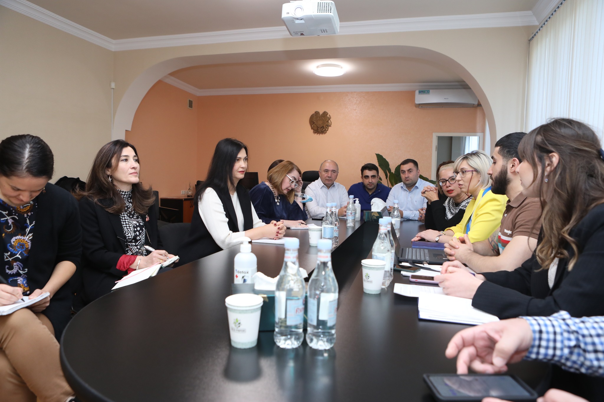 ԻՀԱԿ է այցելել ՁԻԱՀ-ի, տուբերկուլոզի և մալարիայի դեմ պայքարի Գլոբալ հիմնադրամի Հայաստանի ծրագրերի թիմը