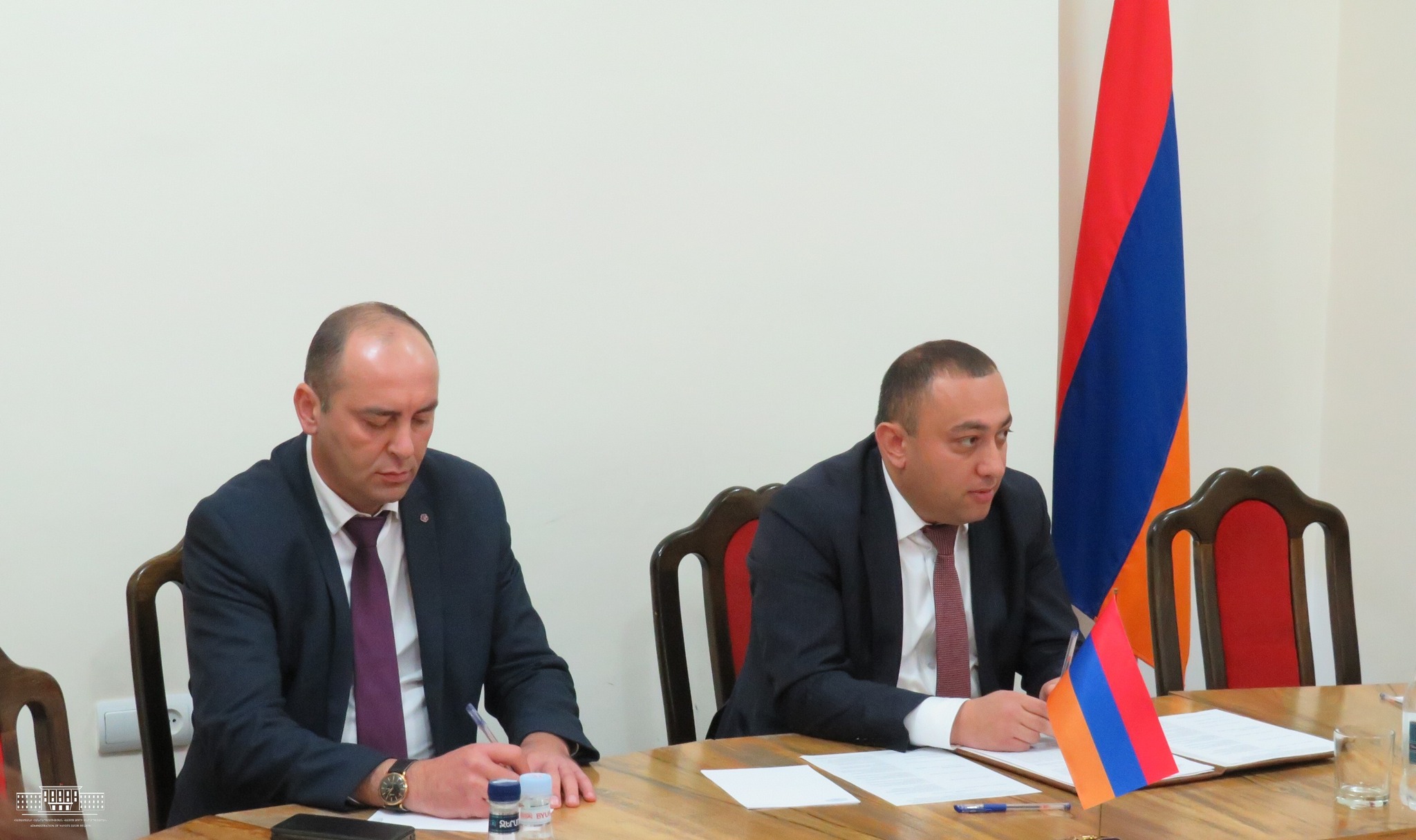 Մարզպետը առաքելության անդամներին ներկայացրել է Ադրբեջանի իրականացրած հարձակման հետևանքով Վայոց ձորում ստեղծված իրավիճակը