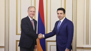 Ալեն Սիմոնյանը մտահոգիչ է համարել ՀՀ քաղաքացիների համար Լեհաստանի օդանավակայաններում տարանցիկ վիզայի պահանջը