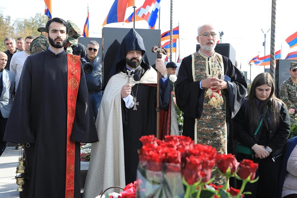 Ոգեկոչման արարողություն՝ ՀՀ և ԱՀ «Մարտական խաչ» 1-ին աստիճանի շքանշանակիր, Արցախի հերոս, գնդապետ Հովհաննես Ավագյանի հիշատակին