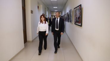 Իտալիայի դեսպանն ու Շիրակի մարզպետն անդրադարձել են Գյումրիում Իտալիայի հյուպատոսության հետ համագործակցված աշխատանքին