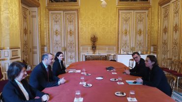 ԱԽ քարտուղարը հանդիպել է Մակրոնի խորհրդականի և ֆրանսիացի այլ պաշտոնյաների հետ
