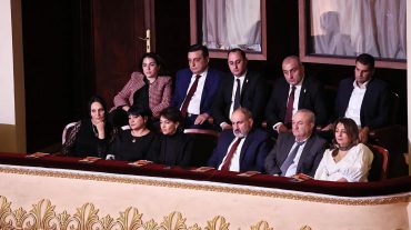 Վարչապետը տիկնոջ հետ ներկա է գտնվել բարեգործական համերգին՝ ի աջակցություն Զինվորի տանը բուժվող զինվորների
