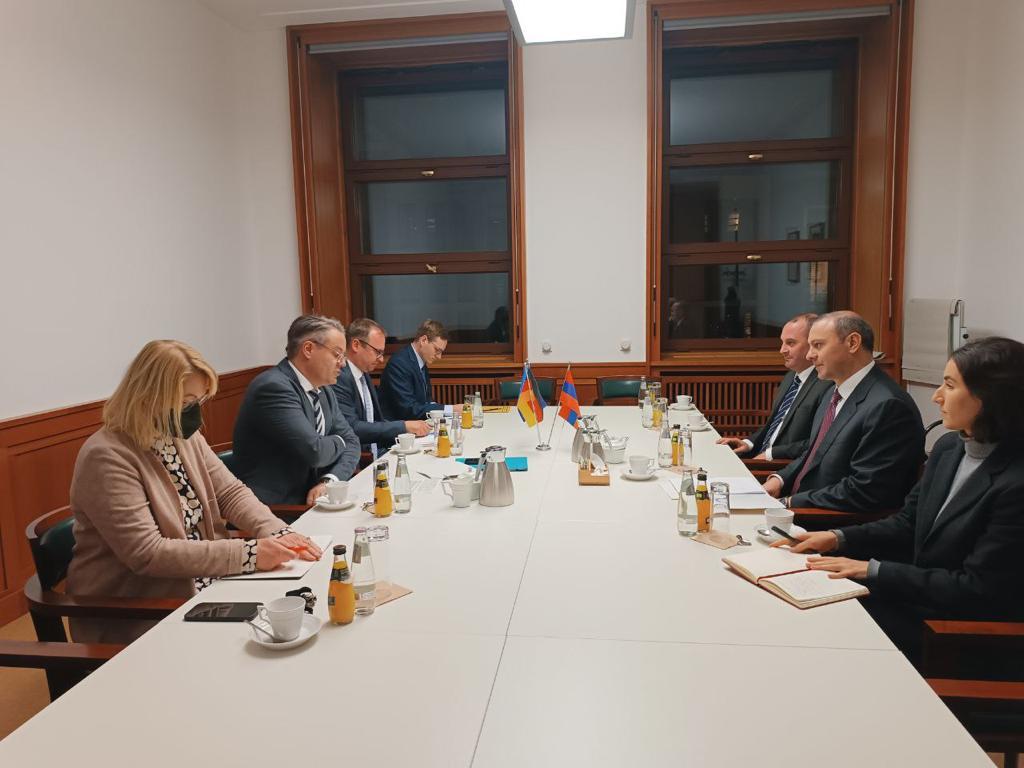 Արմեն Գրիգորյանն ու ԳԴՀ կանցլերի խորհրդականը քննարկել են միջազգային և տարածաշրջանային անվտանգային իրավիճակը