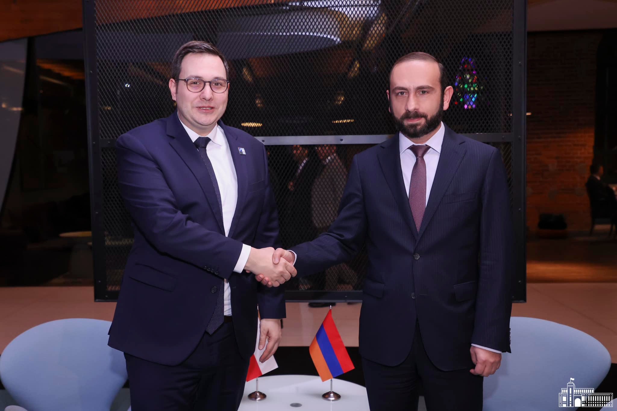 Նախարար Միրզոյանն իր չեխ գործընկերոջն է ներկայացրել ԼՂ հիմնախնդրի շուրջ վերջին զարգացումները