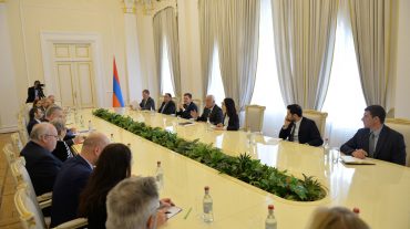 ՀՀ նախագահը  ԵՄ պատվիրակներին է ներկայացրել տարածաշրջանային իրողությունները