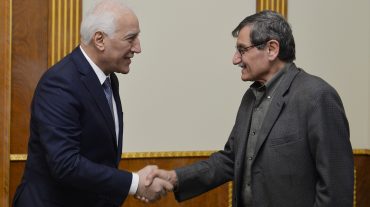 Բժիշկ Հովագուիմիանը պարգևատրվել է Հայրենիքի շքանշանով