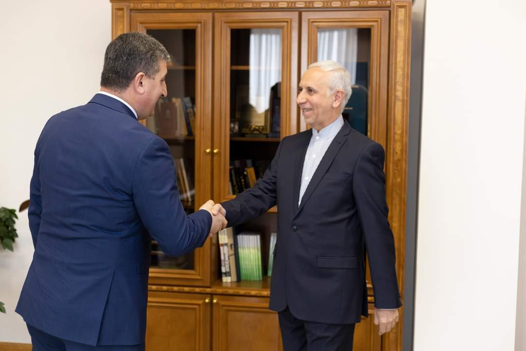 ՏԿԵ նախարարն ու Իրանի դեսպանը քննարկել են ճանապարհաշինության վերաբերյալ հարցեր