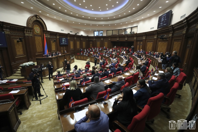 Արագ տնտեսական զարգացումն այլընտրանք չունի. խորհրդարանը քննարկում է գալիք տարվա գլխավոր ֆինանսական փաստաթուղթը