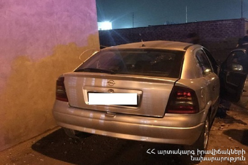 «Opel Astra G»-ն բախվել է բետոնյա պարսպին. վարորդը հոսպիտալացվել է