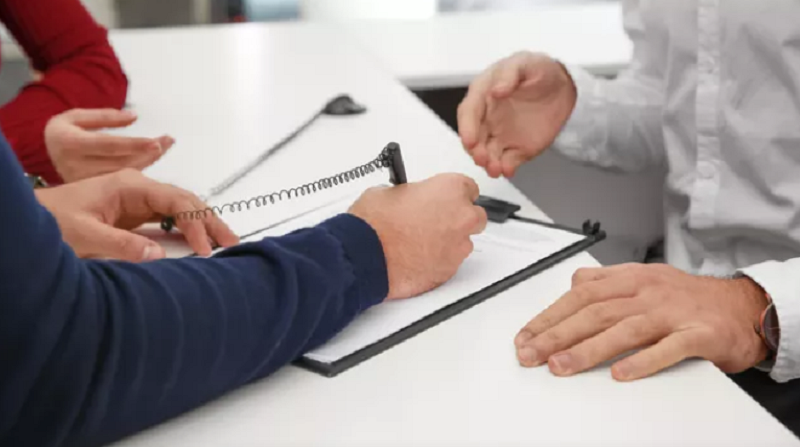 Փաստաբանը պարզաբանել է, թե որ անձնական ստորագրությունը կարող է վտանգավոր լինել
