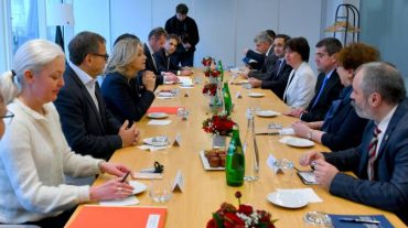 Ֆրանսիան առանձնահատուկ տեղ ունի Արցախի բարեկամների շարքում. Արայիկ Հարությունյանը հանդիպել է Իլ դը Ֆրանս շրջանի նախագահի հետ