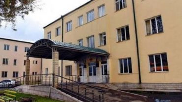 Լաչինի միջանցքի փակ լինելու պատճառով 4 ամսական երեխային հնարավոր չի եղել Երևան տեղափոխել. նրա բուժումը սկսել են Ստեփանակերտում