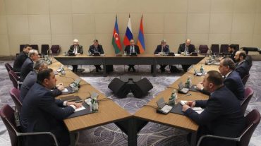 Հայկական կողմը խնդրել է հետաձգել ՀՀ-ի, ՌԴ-ի և Ադրբեջանի ԱԳ նախարարների հանդիպումը՝ հաշվի առնելով Լաչինի միջանցքում առկա իրավիճակը